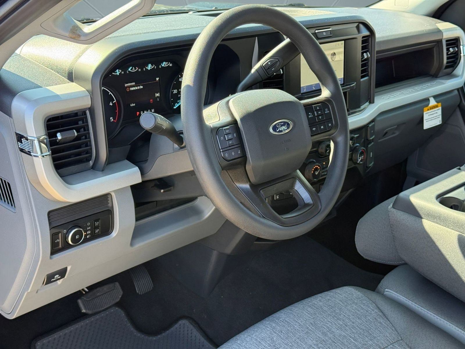 2026 Ford F-250 XL photo 4