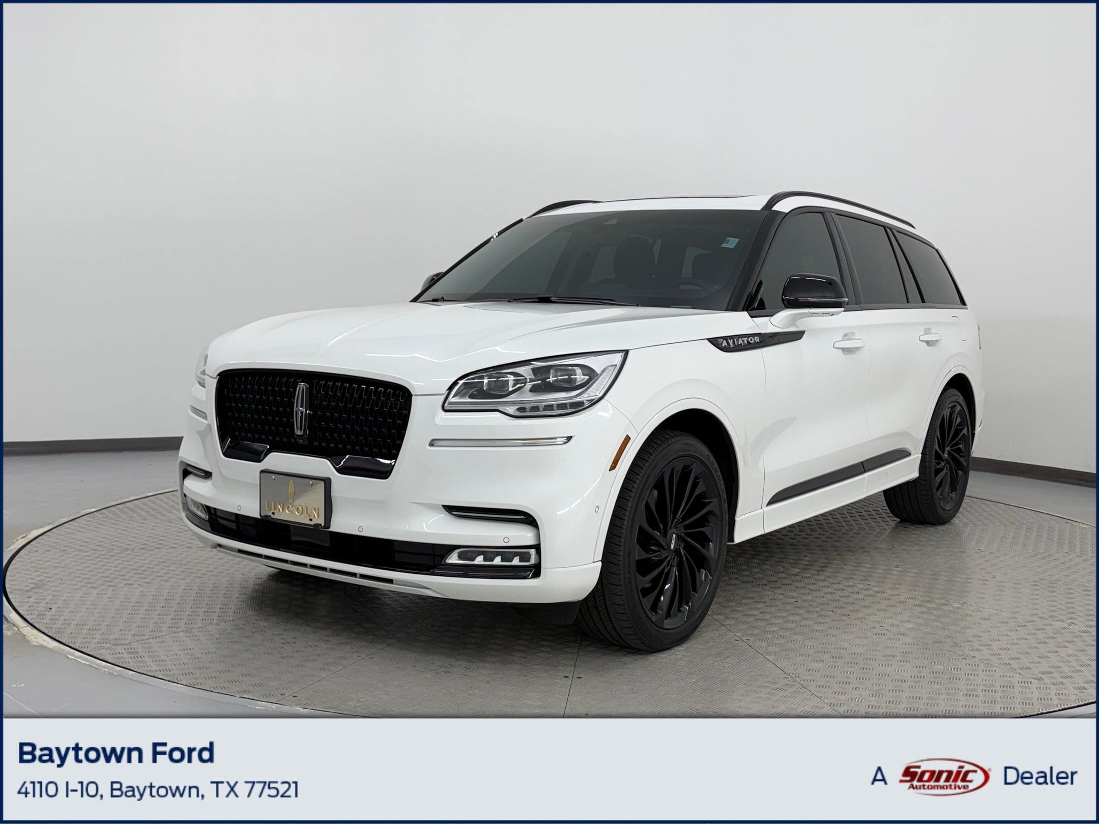 2023 Lincoln Aviator Reserve RWD's photo