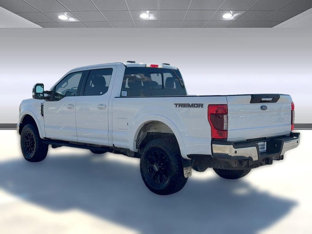 Used 2020 Ford F-250 LARIAT Truck Crew Cab