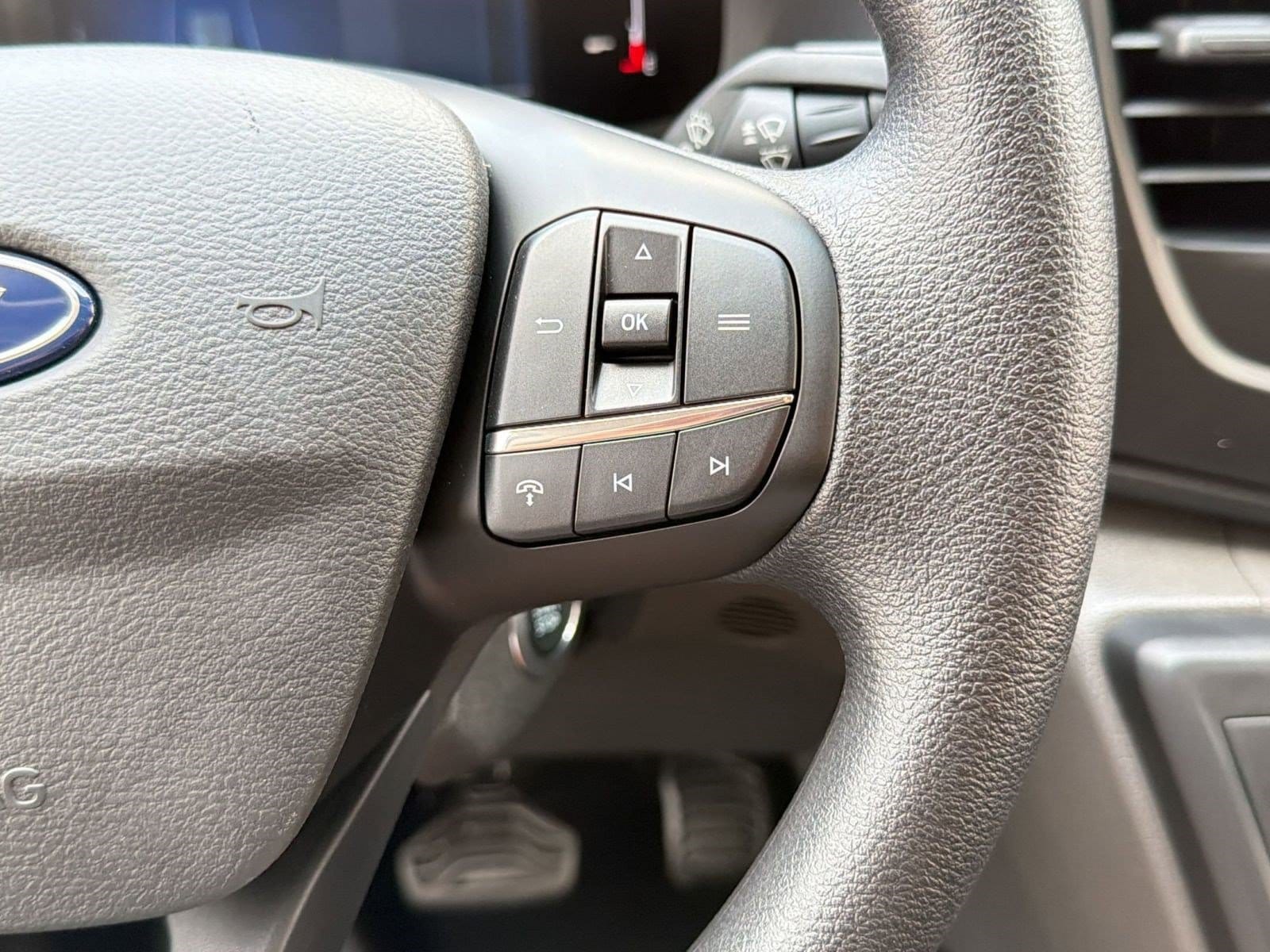 2026 Ford Transit Van Base - Photo 23