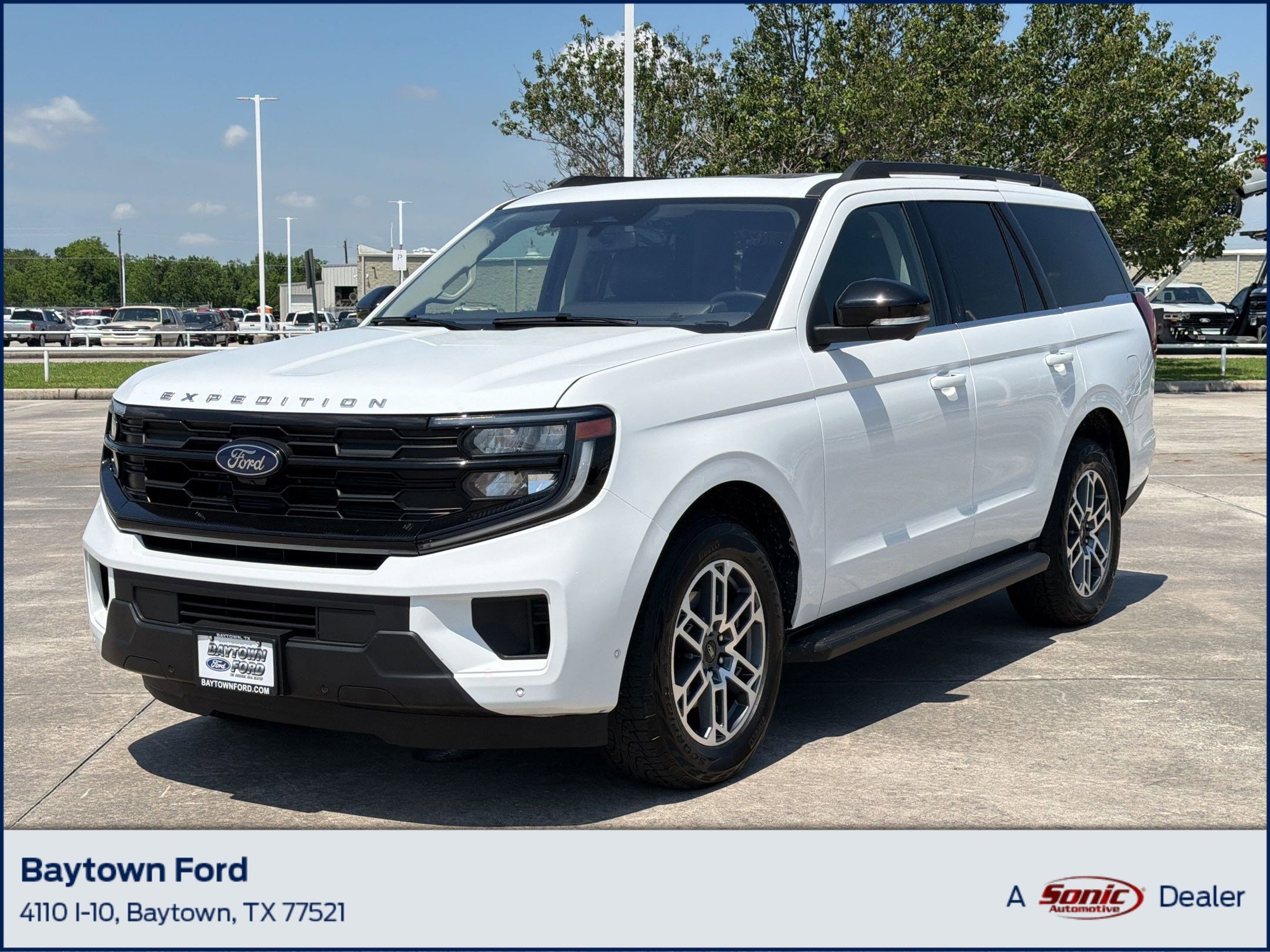 2025 Ford Expedition Active 4x4's photo