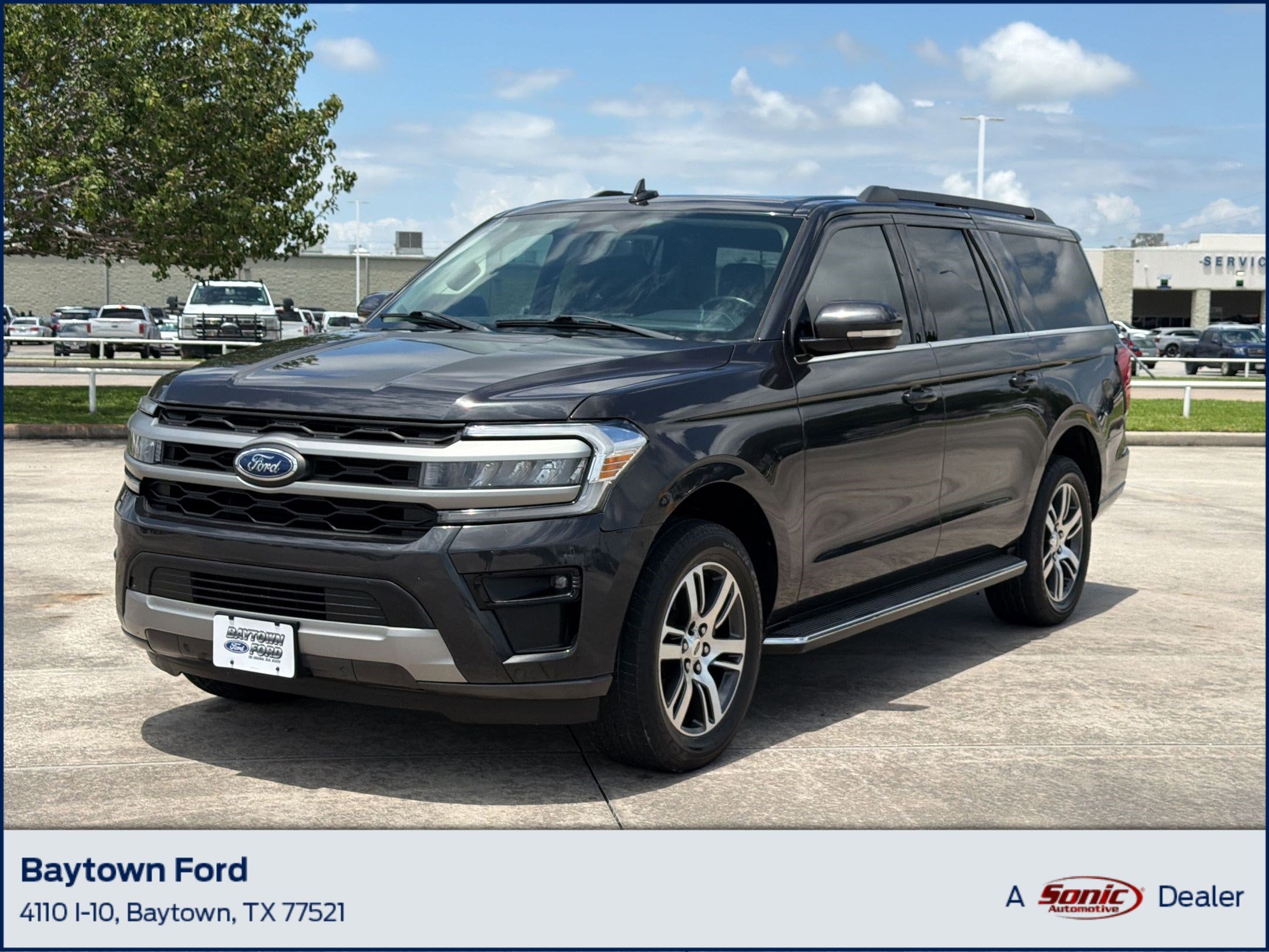 2023 Ford Expedition XLT MAX's photo