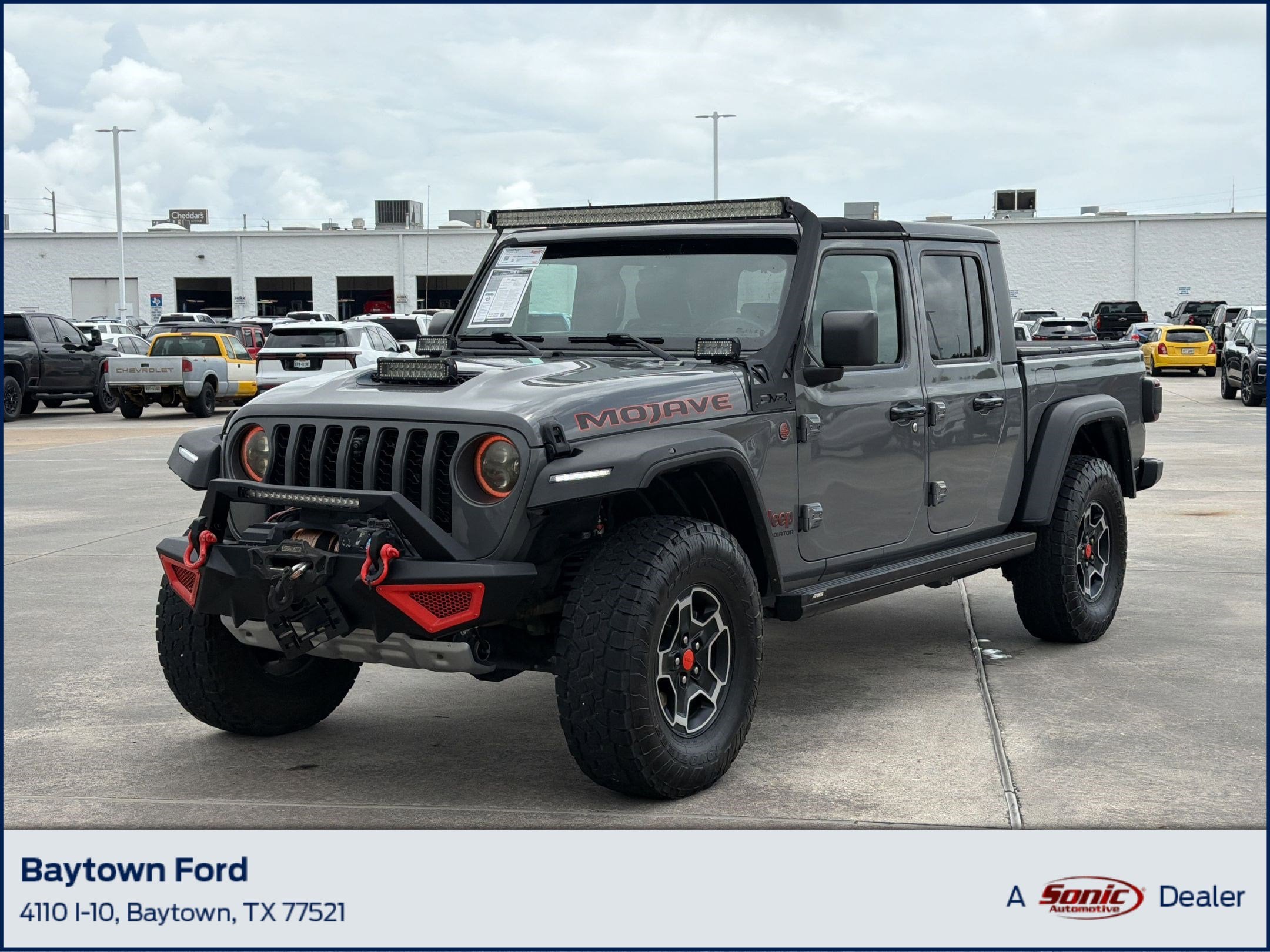 2021 Jeep Gladiator Mojave's photo