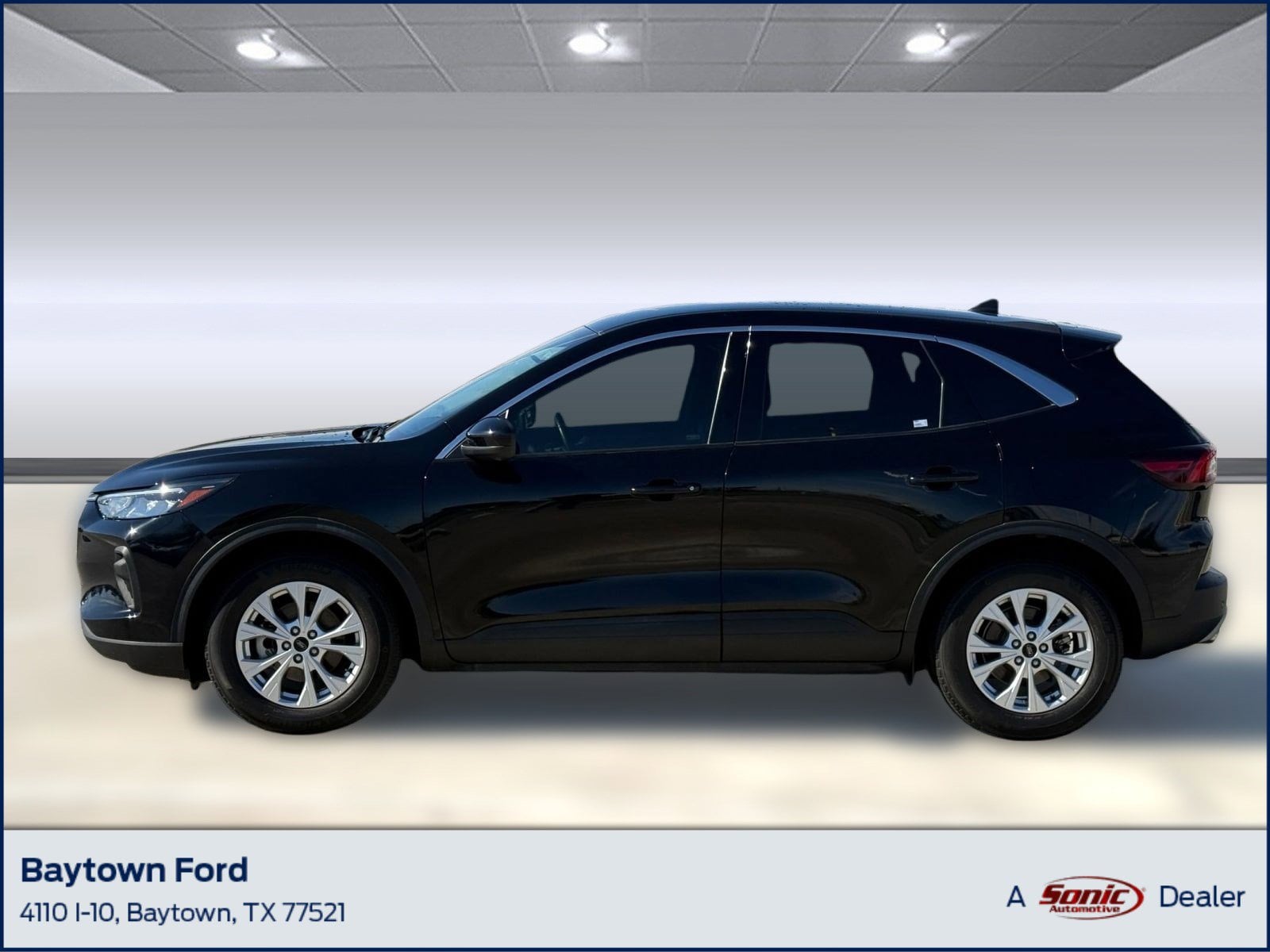 2023 Ford Escape Active's photo