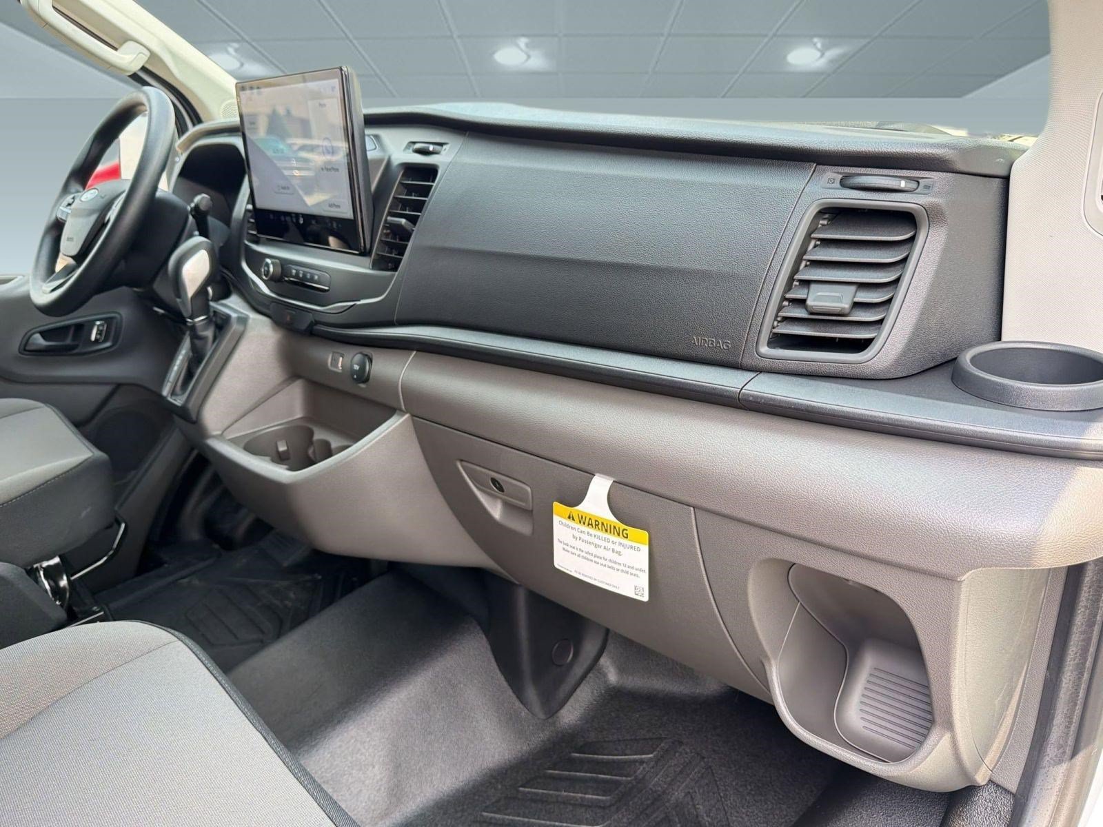 2026 Ford Transit Van Base - Photo 19