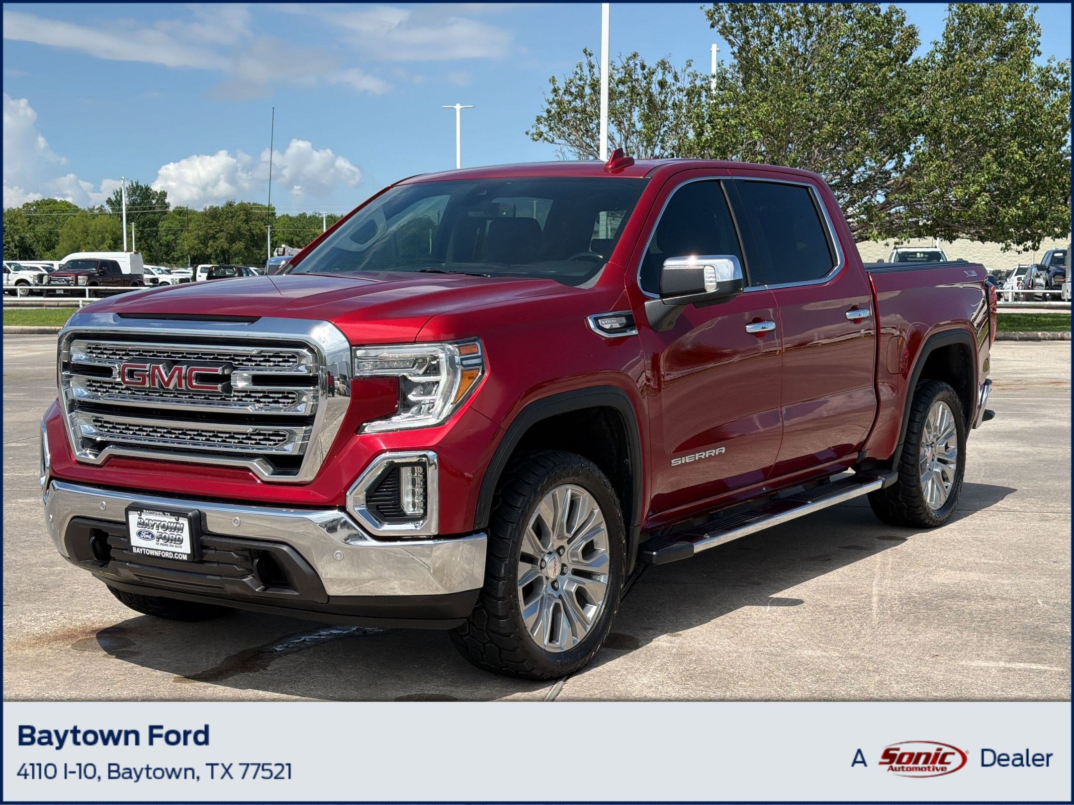 2021 GMC Sierra 4WD Crew Cab Short Box SLT's photo