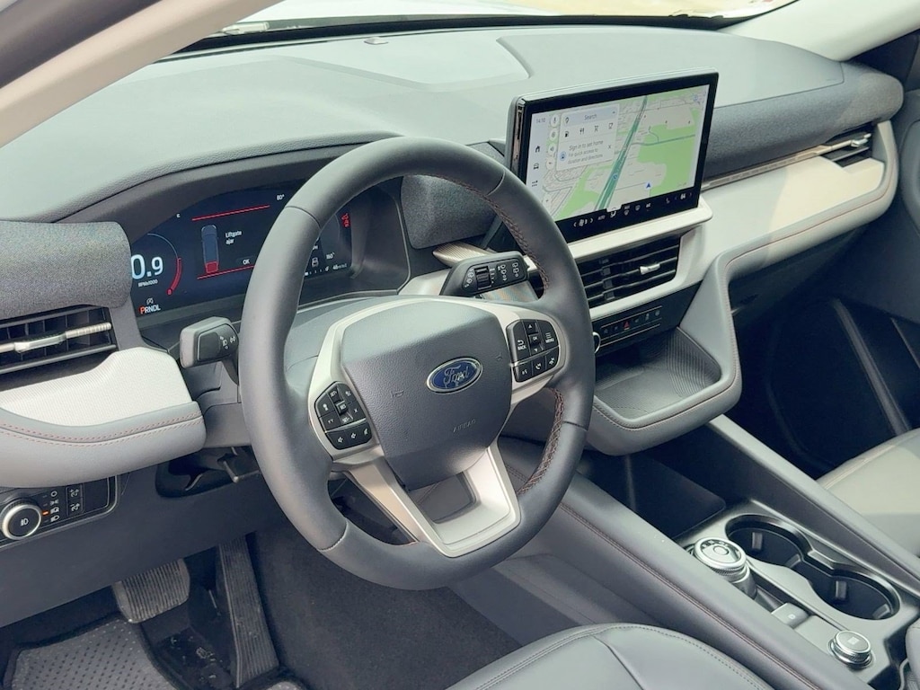 New 2026 Ford Explorer Active w/200A Pkg SUV