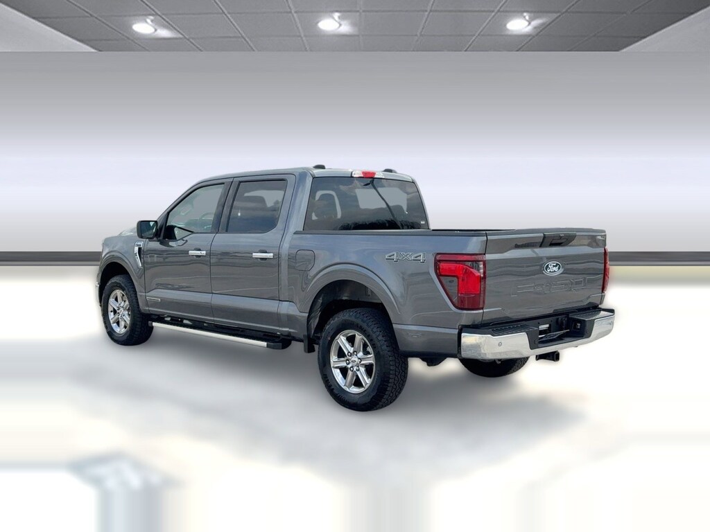 Used 2025 Ford F-150 XLT Truck SuperCrew Cab