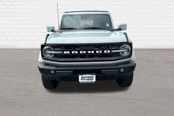 Certified 2023 Ford Bronco 4-Door Outer Banks with VIN 1FMEE5DP2PLC18229 for sale in Baytown, TX