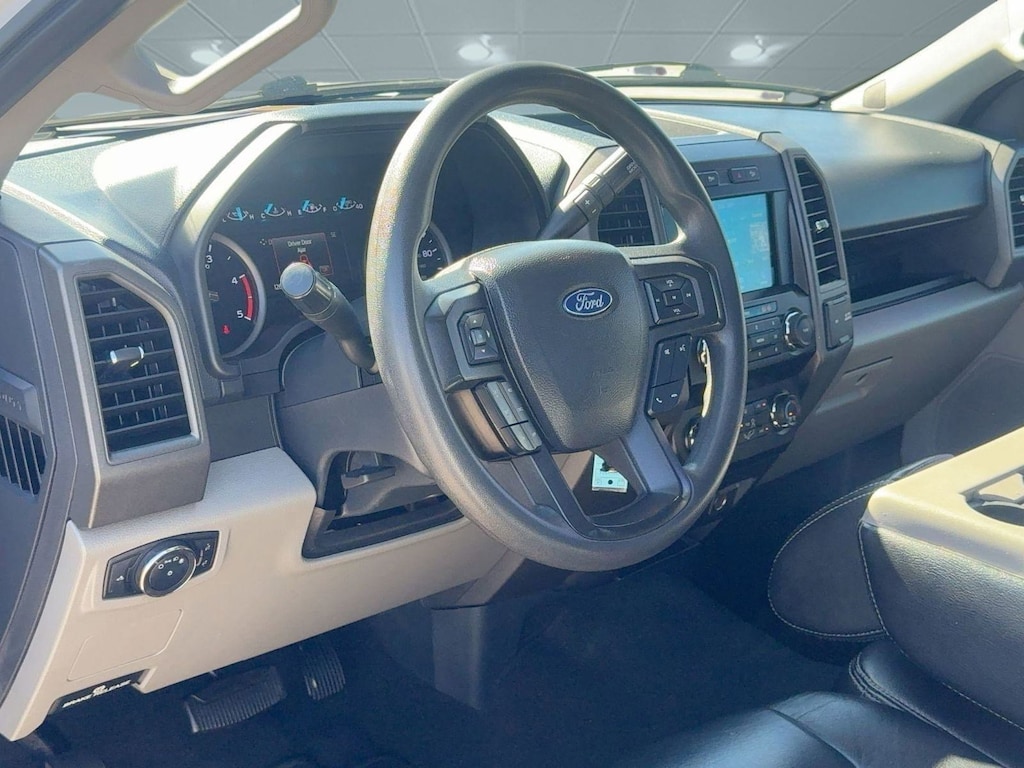 Used 2022 Ford F-350 XL Truck Crew Cab