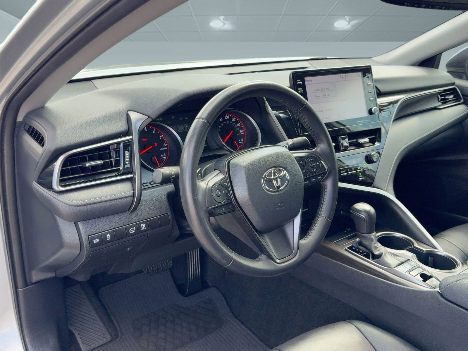 2023 Toyota Camry XSE photo 4