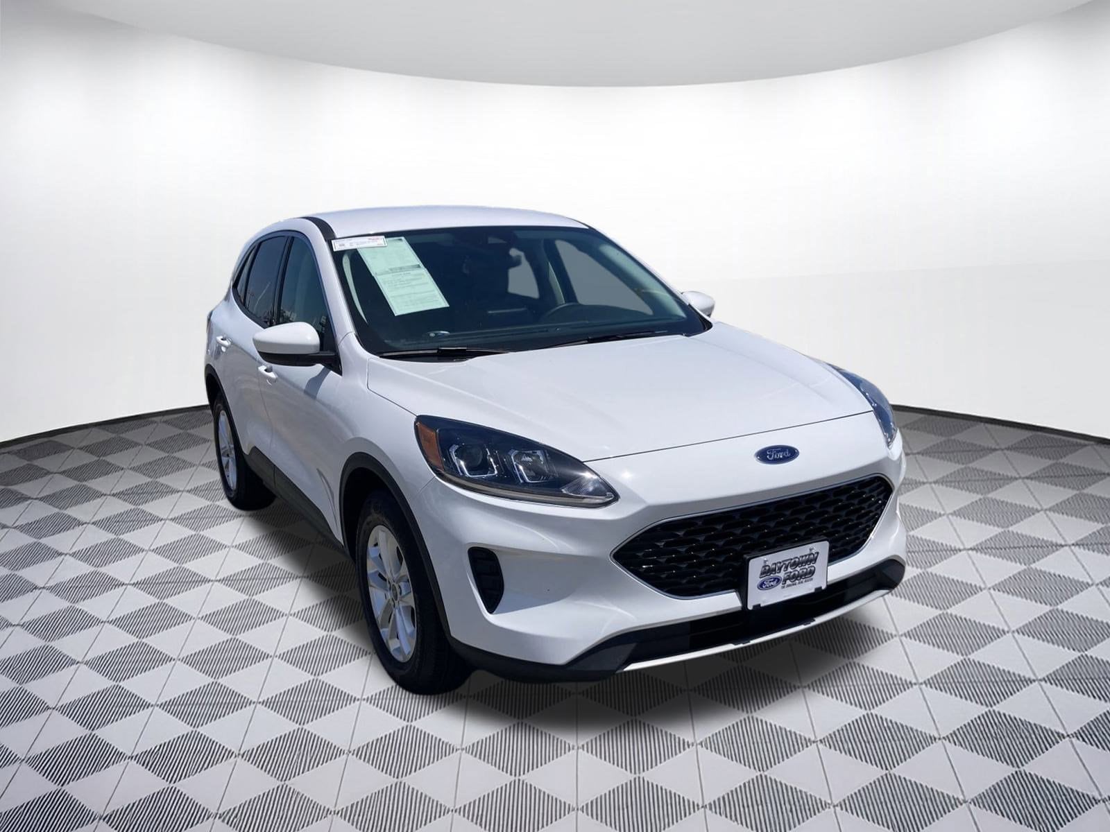 Used 2021 Ford Escape SE with VIN 1FMCU9BZ9MUA40282 for sale in Baytown, TX