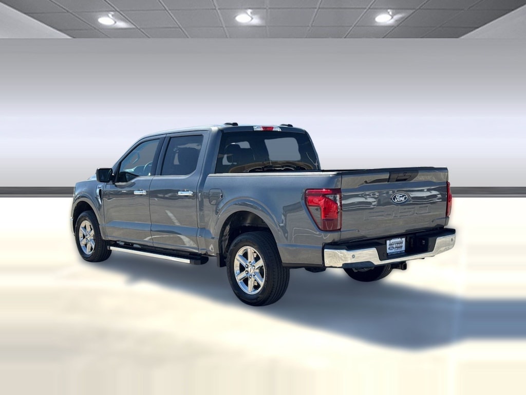 Used 2025 Ford F-150 XLT Truck SuperCrew Cab