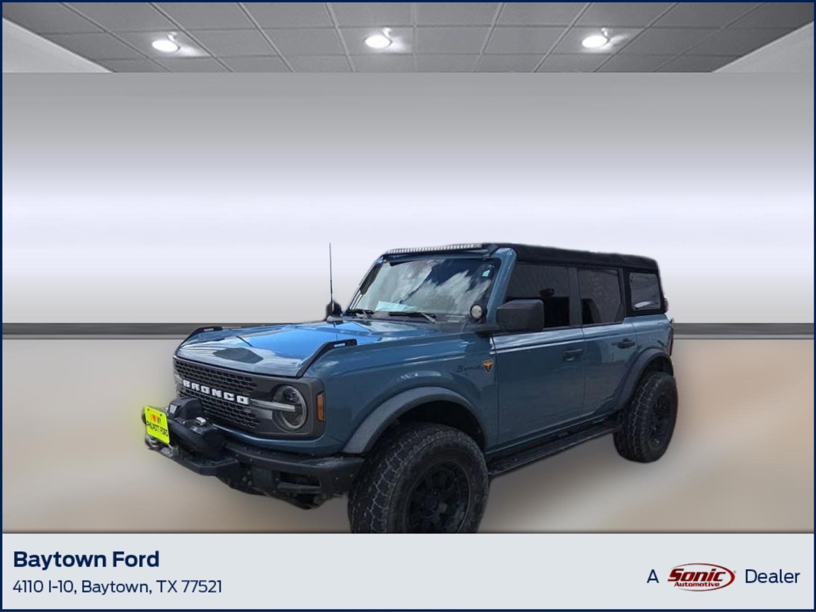 2022 Ford Bronco 4-Door Badlands's photo