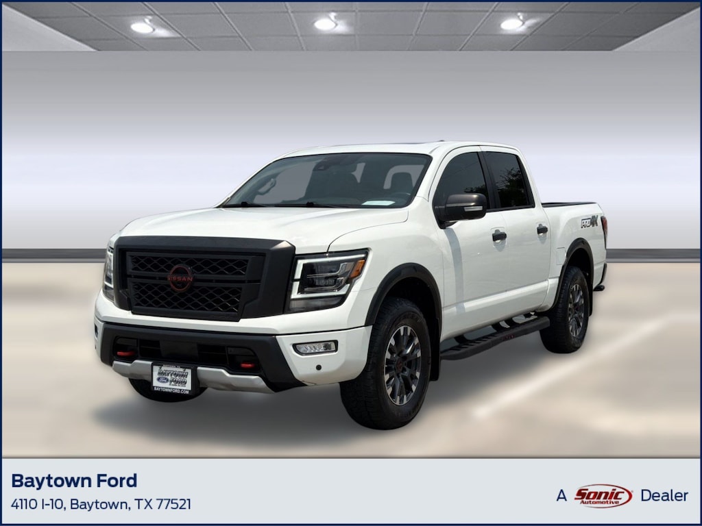 Used 2024 Nissan Titan PRO-4X Truck Crew Cab