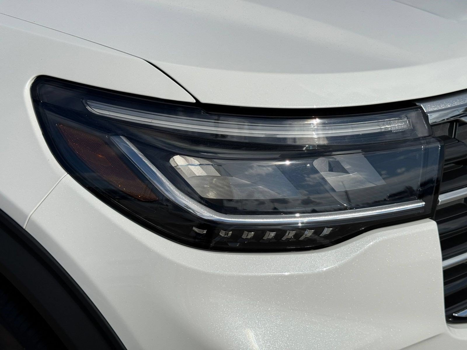 2026 Ford Explorer Active - Photo 11