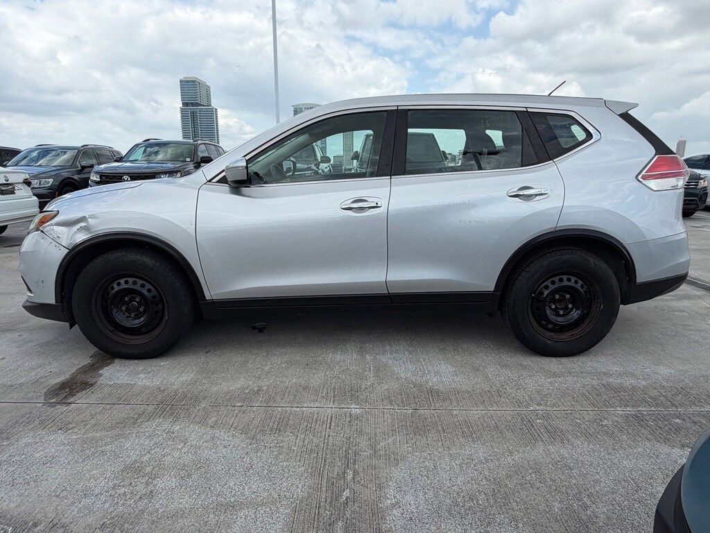Used 2014 Nissan Rogue S SUV