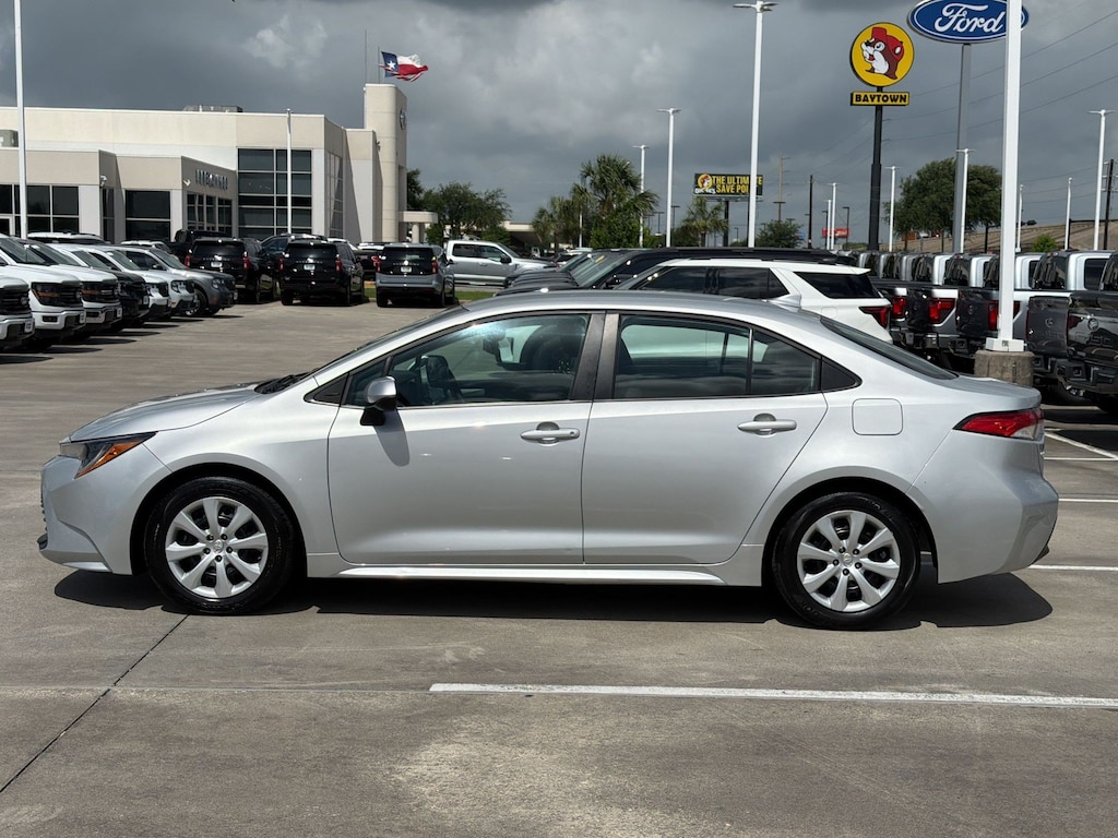 Certified 2024 Toyota Corolla LE Sedan