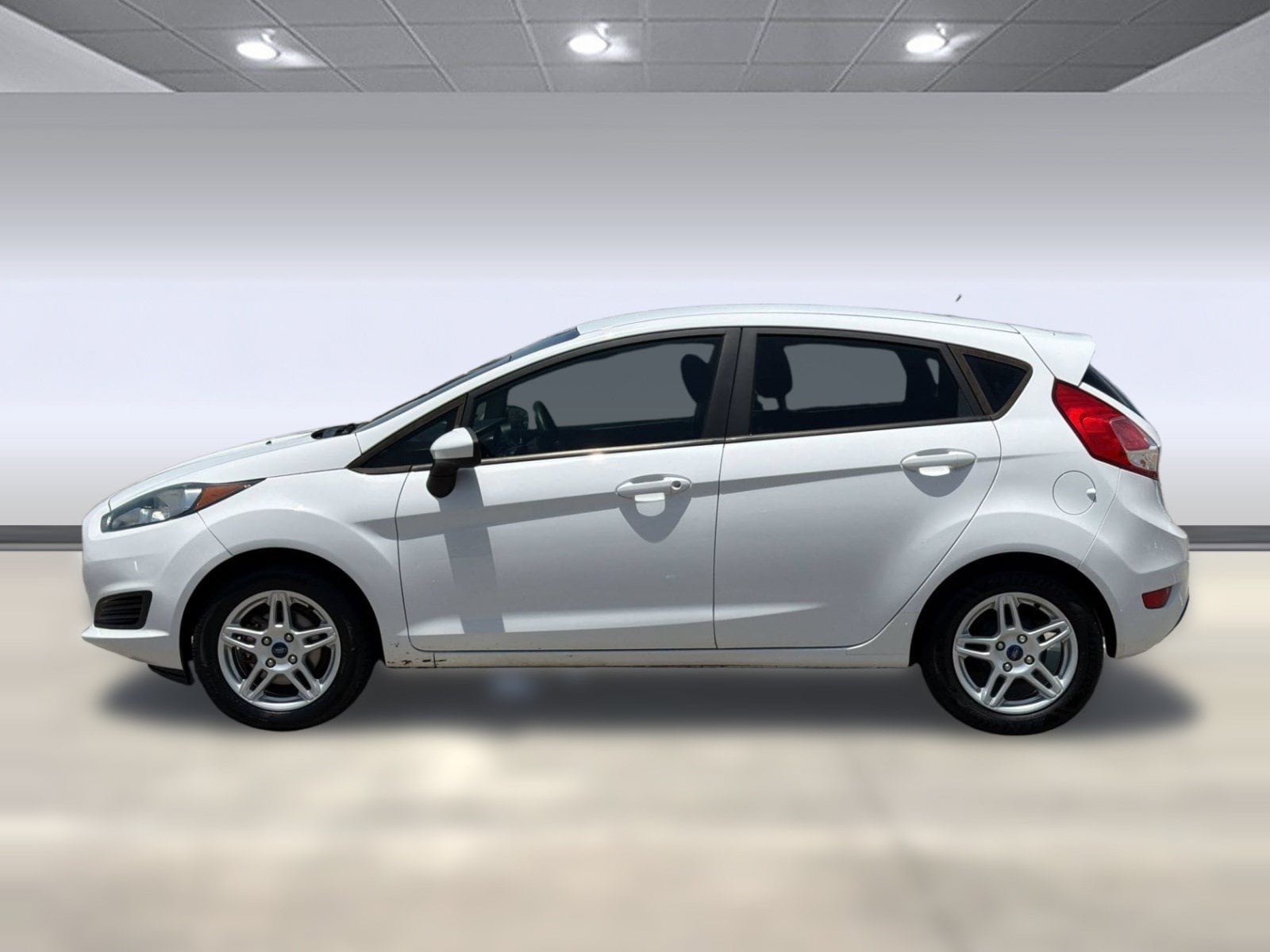 Used 2017 Ford Fiesta SE with VIN 3FADP4EJ7HM168044 for sale in Baytown, TX