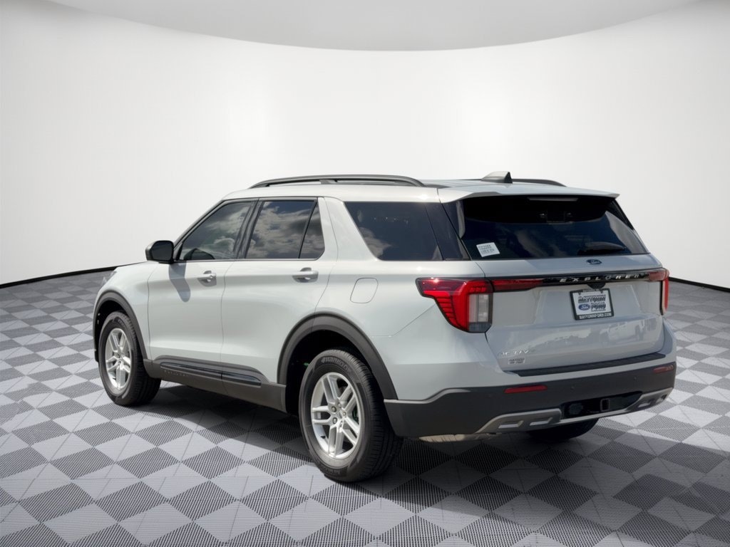 New 2026 Ford Explorer Active w/200A Pkg SUV