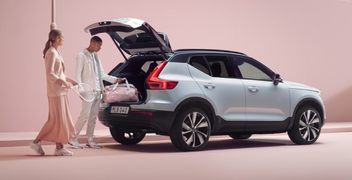 All Electric Battle 2022 Jaguar I Pace Vs. Volvo XC40 Recharge