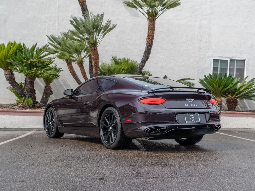2024 Bentley Continental GT V8 photo 2