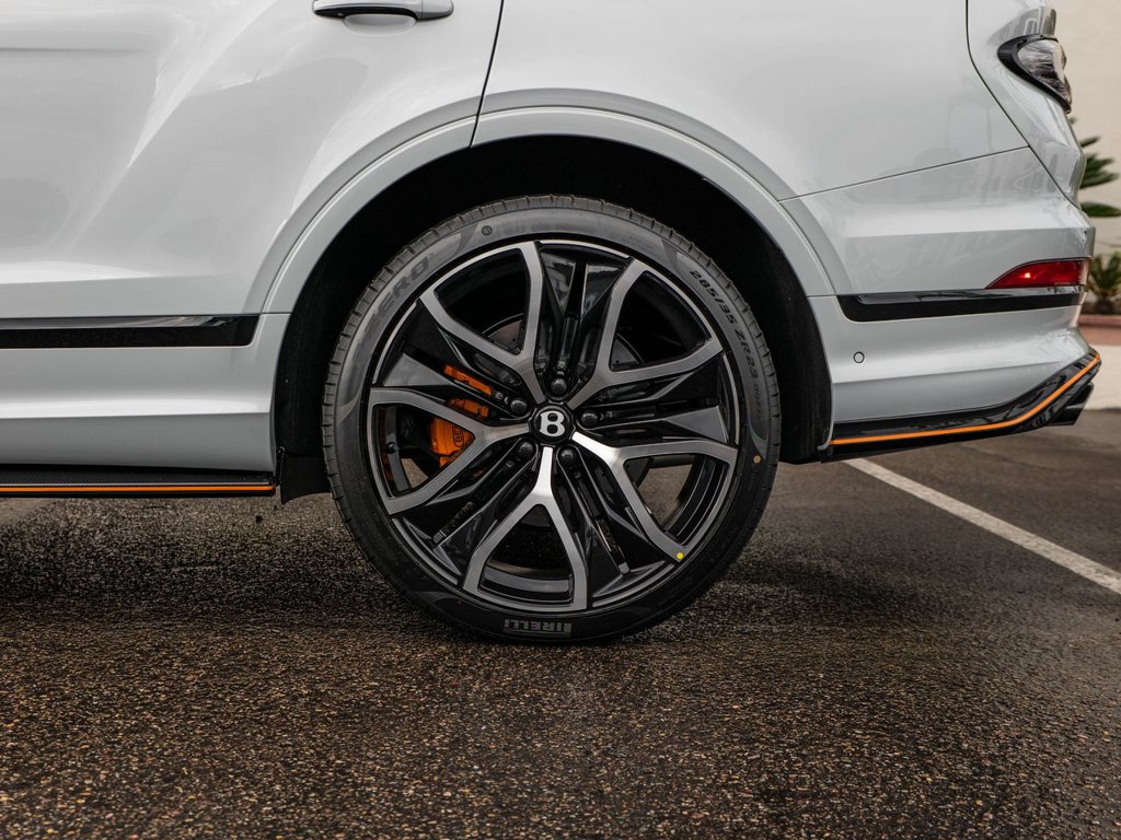 2026 Bentley Bentayga Speed - Photo 7