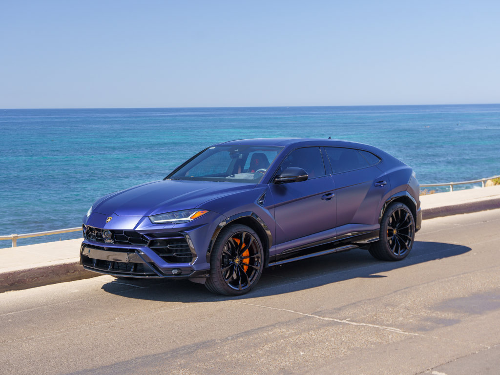 2022 Lamborghini Urus Base