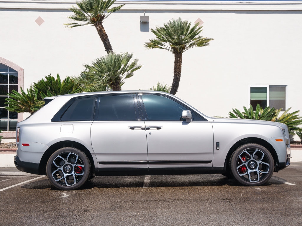 Certified 2022 Rolls-Royce Black Badge Cullinan . SUV