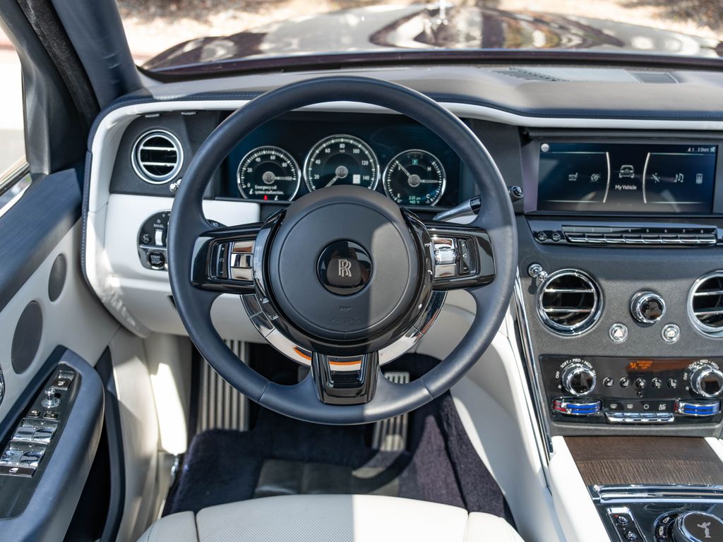 2019 Rolls-Royce Cullinan Base - Photo 16