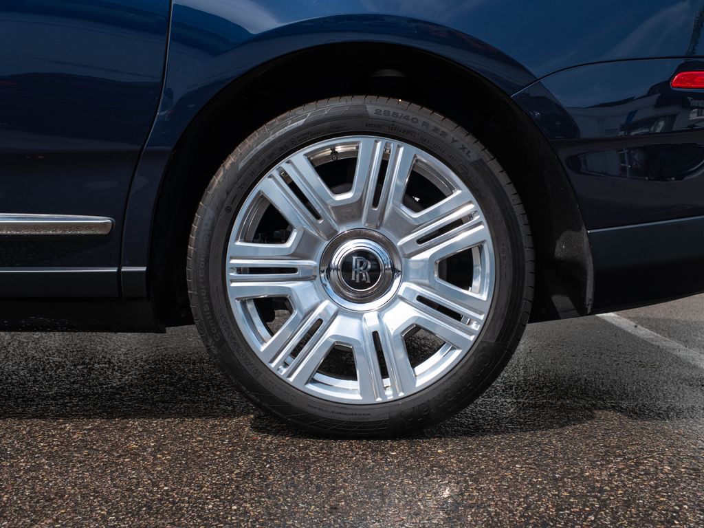 2019 Rolls-Royce Cullinan Base - Photo 12