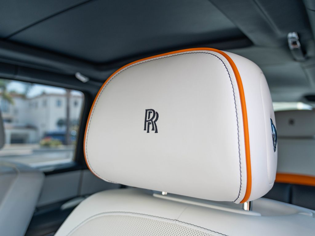 2019 Rolls-Royce Cullinan Base - Photo 9