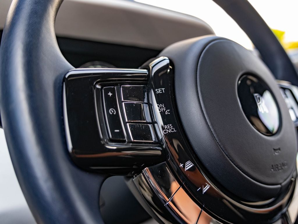 2019 Rolls-Royce Cullinan Base - Photo 20