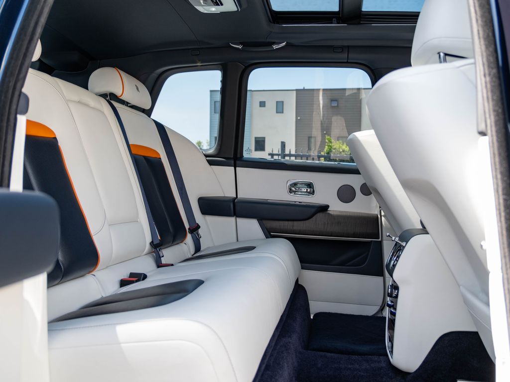 2019 Rolls-Royce Cullinan Base - Photo 32
