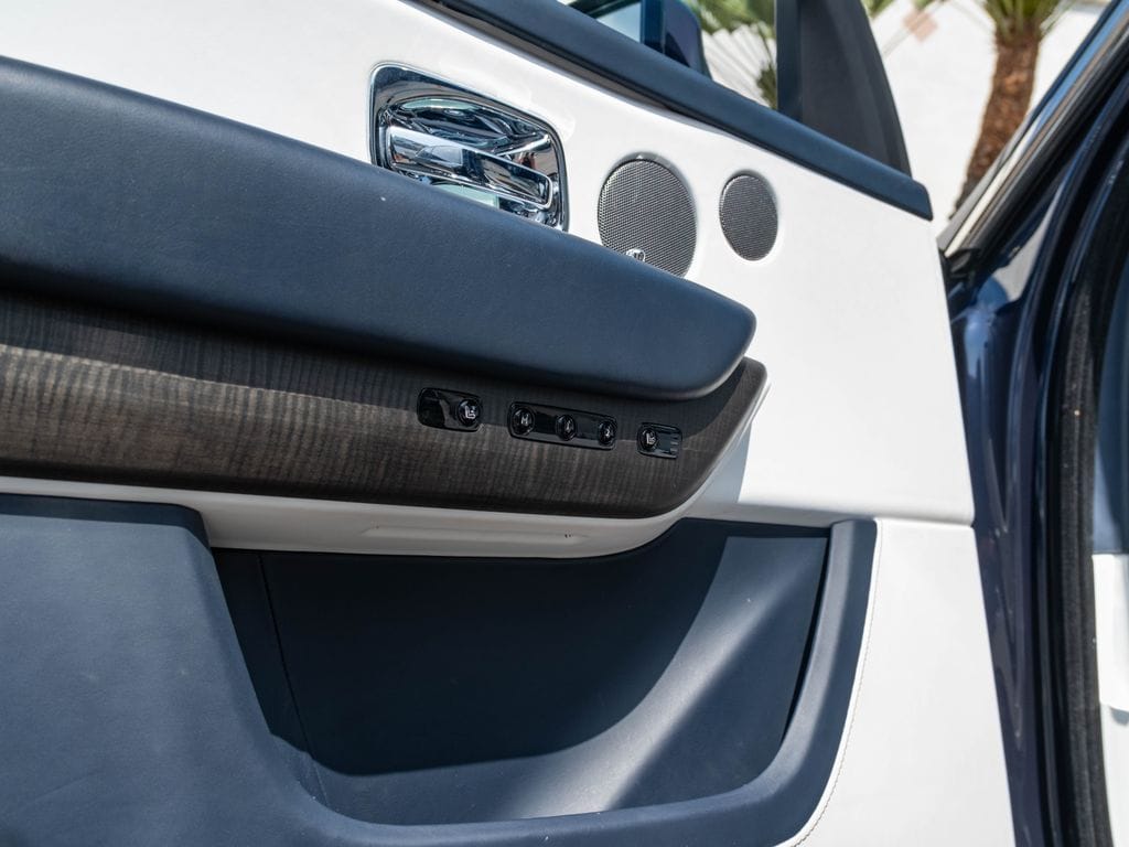2019 Rolls-Royce Cullinan Base - Photo 23