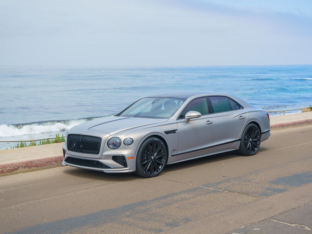 2025 Bentley Flying Spur Speed's photo