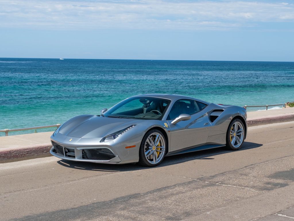 2018 Ferrari 488 GTB Coupe 