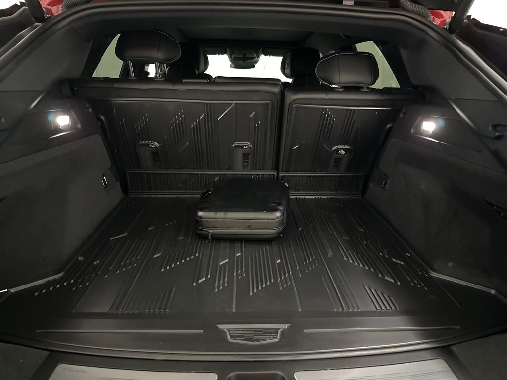 2024 Cadillac LYRIQ Luxury 1 - Photo 15