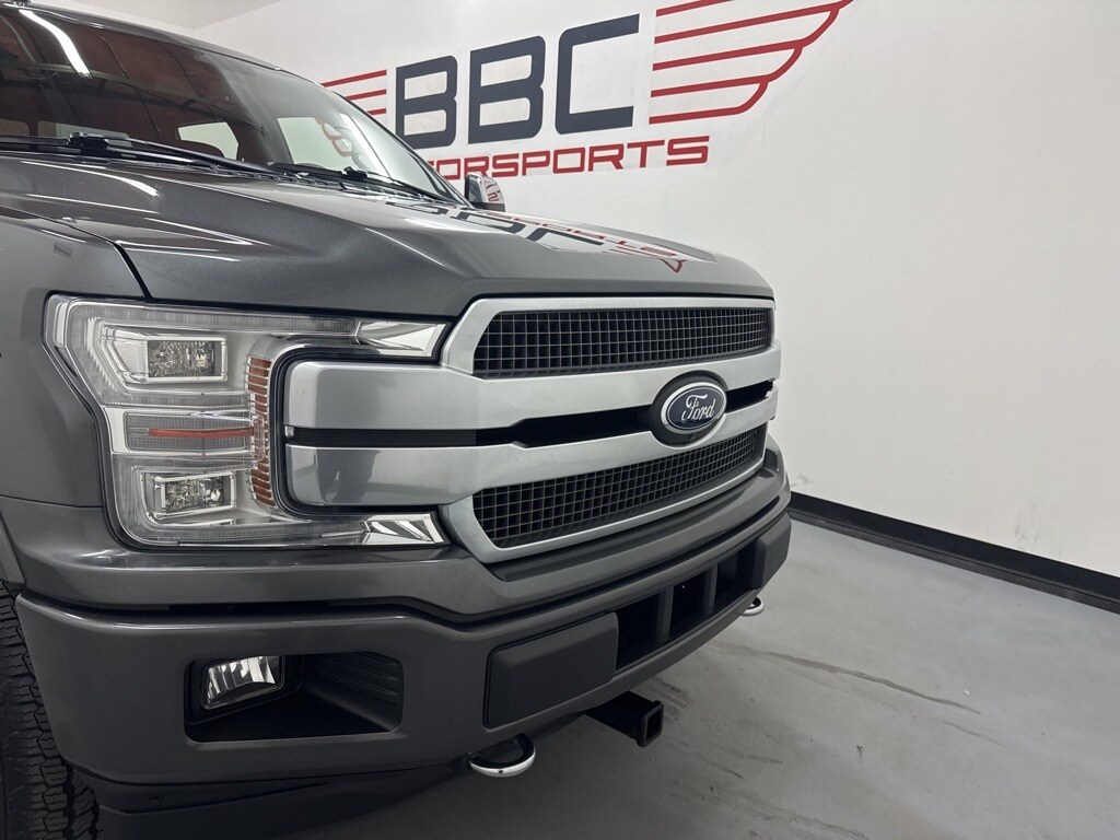 2018 Ford F-150 Platinum FX4 photo 2