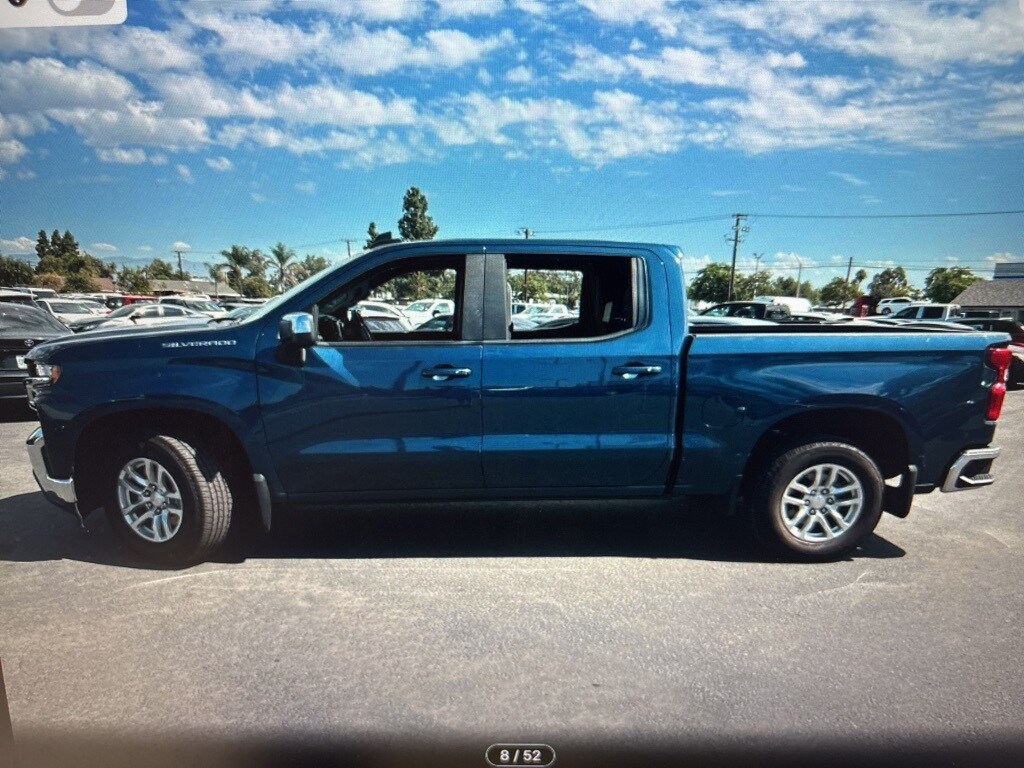 2019 Chevrolet Silverado 1500 LT photo 3