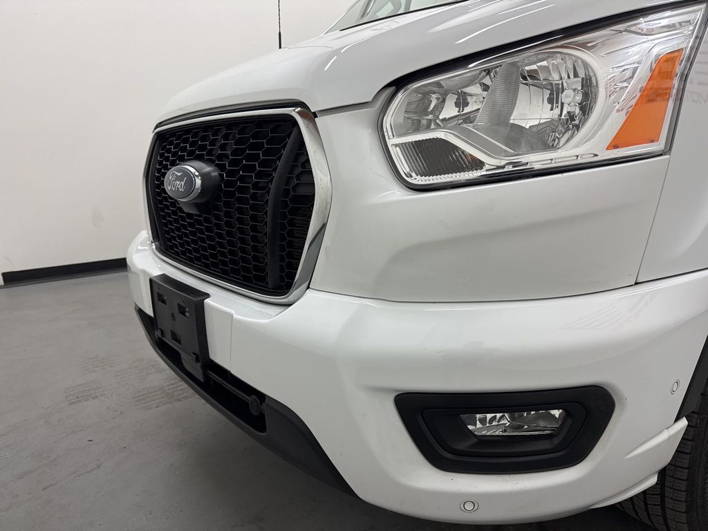 2021 Ford Transit Passenger Van XLT - Photo 23