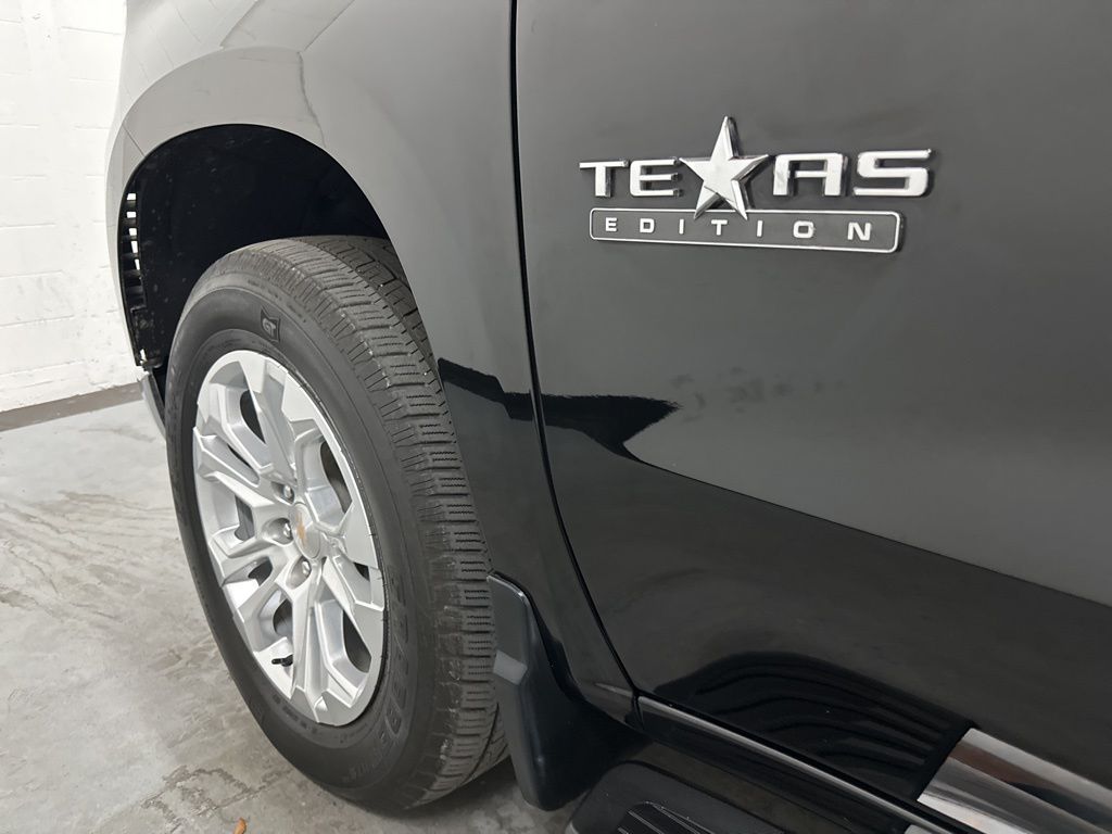 2024 Chevrolet Silverado 1500 LTZ - Photo 20