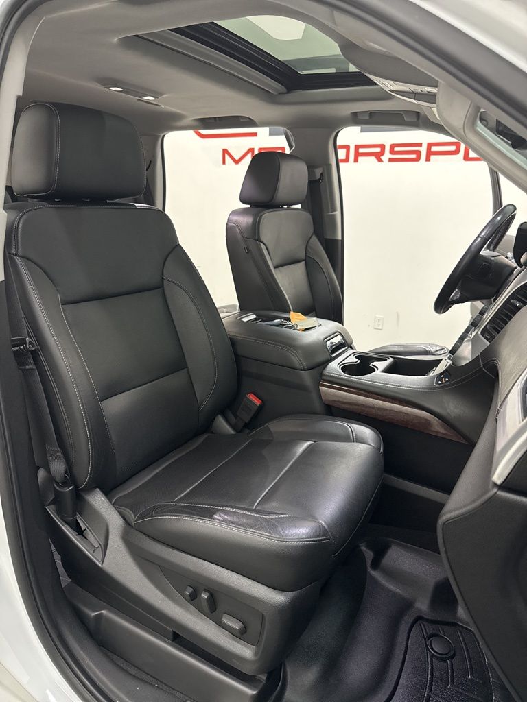 2020 GMC Yukon SLT - Photo 30