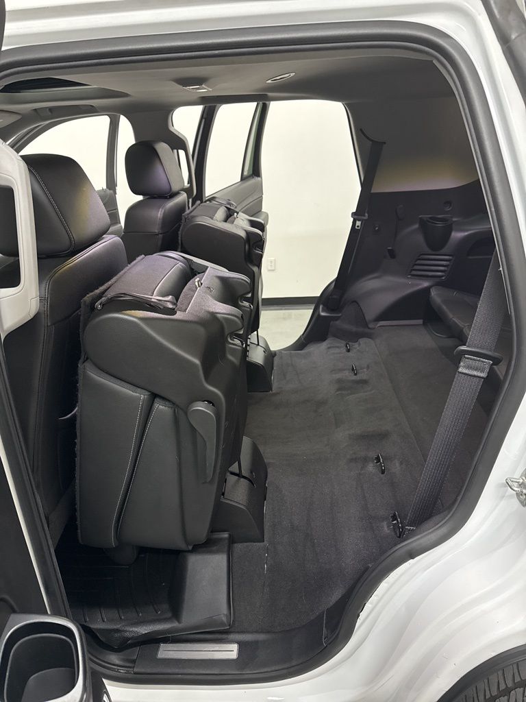 2020 GMC Yukon SLT - Photo 37