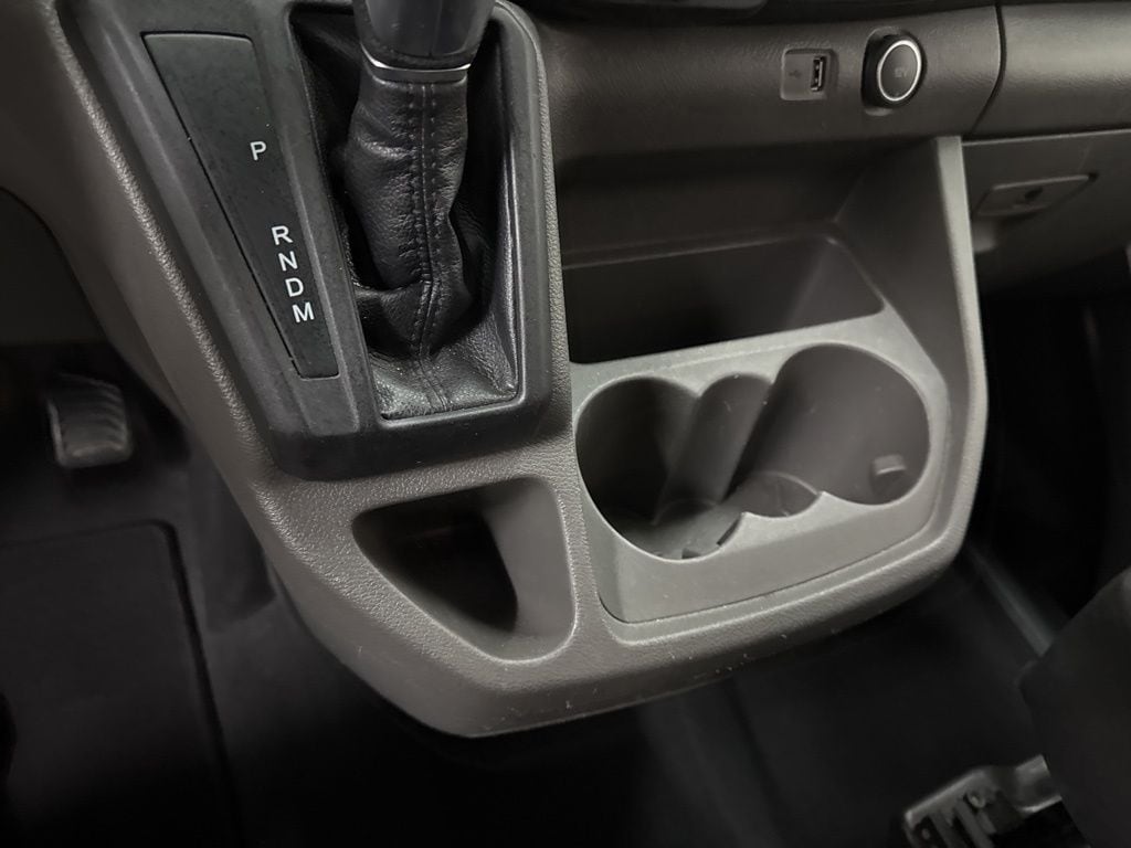 2021 Ford Transit Passenger Van XLT - Photo 42