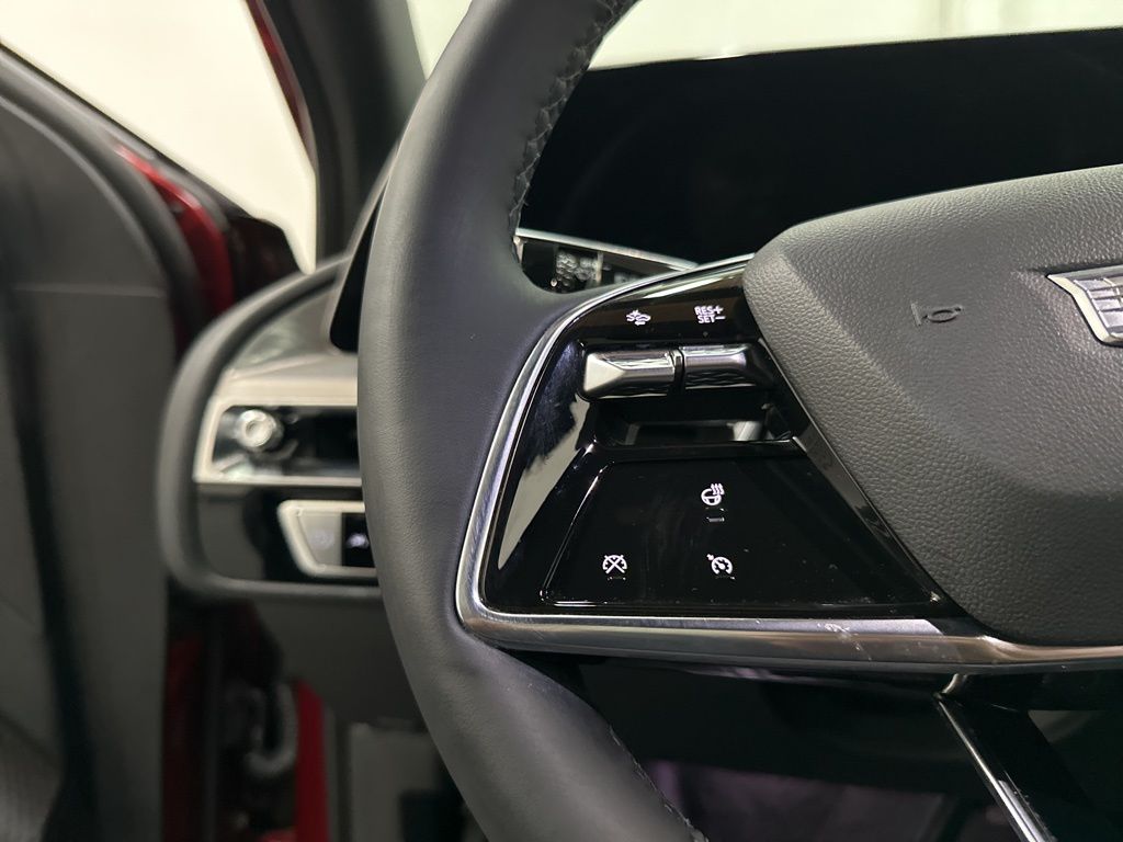 2024 Cadillac LYRIQ Luxury 1 - Photo 39