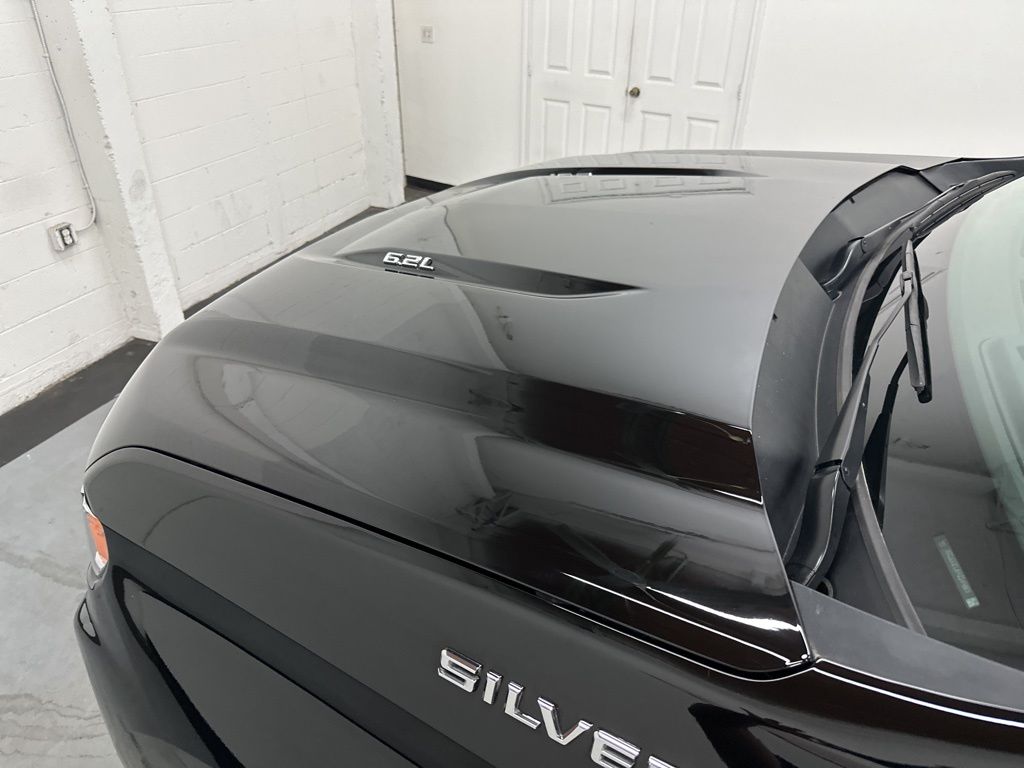 2024 Chevrolet Silverado 1500 LTZ - Photo 26