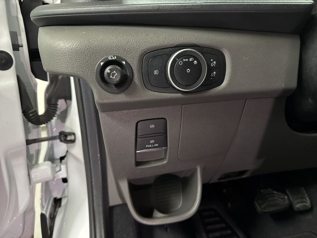 2021 Ford Transit Passenger Van XLT - Photo 34
