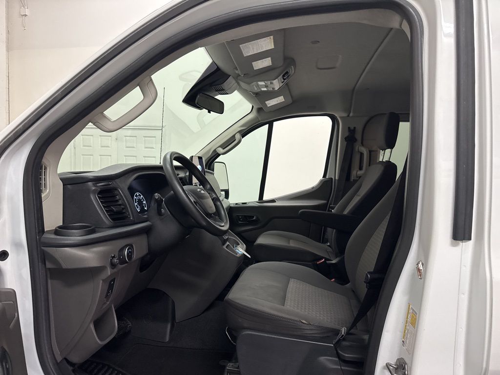 2021 Ford Transit Passenger Van XLT - Photo 28