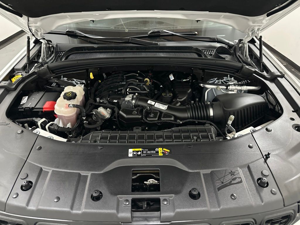 2024 Jeep Grand Cherokee Altitude - Photo 6